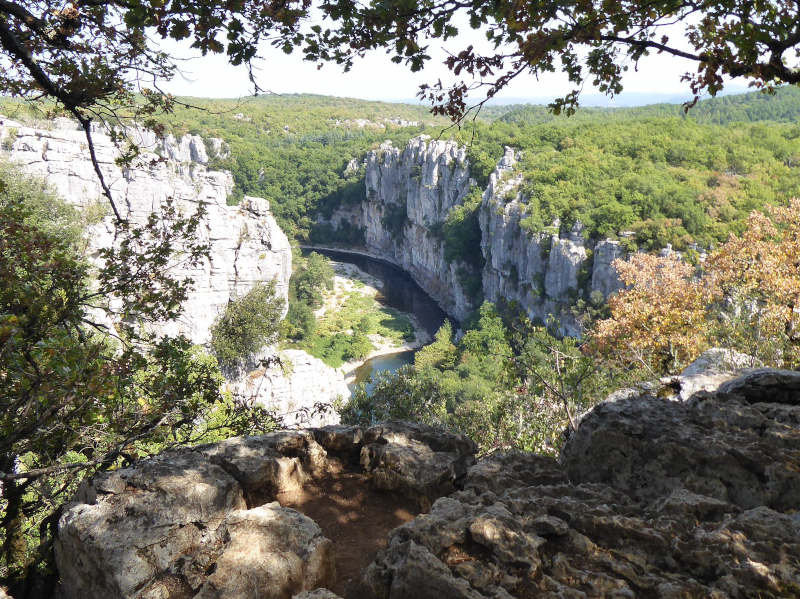 Vue sur la rivière du Chassezac Sud-ardèche